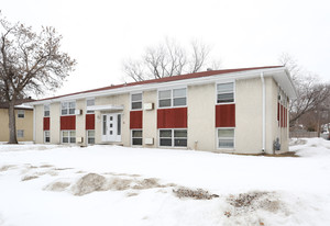 6393 Highway 65 NE Apartments