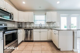 12477 Willmington Blvd in Port Charlotte, FL - Building Photo - Building Photo