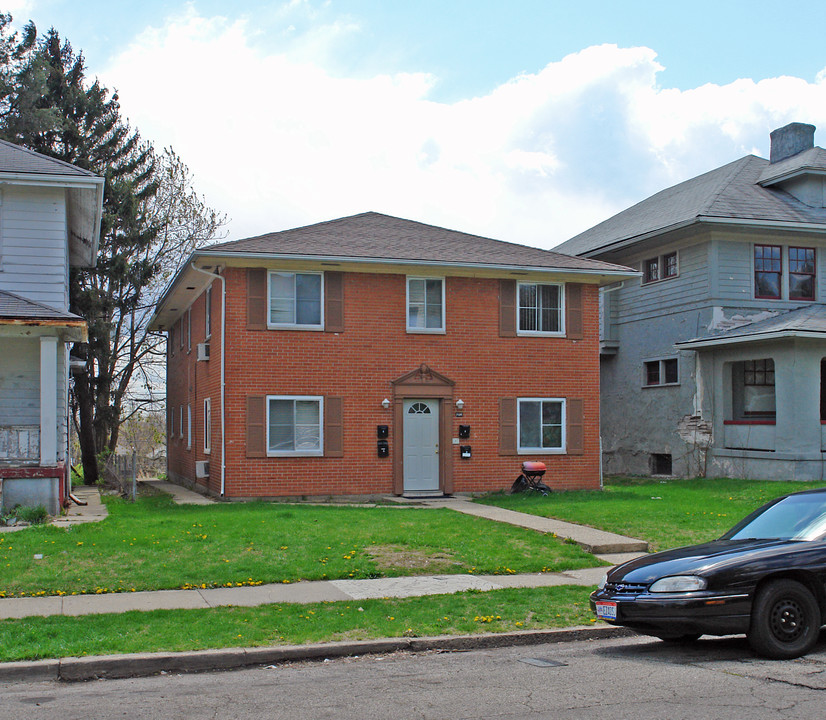 708 Oxford Ave in Dayton, OH - Building Photo