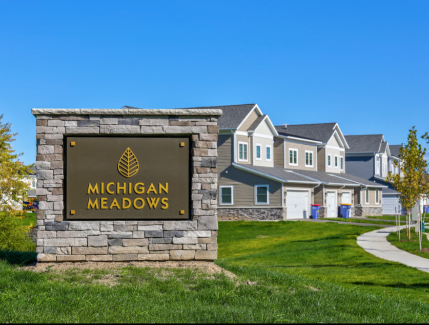 Michigan Meadows in Grand Rapids, MI - Building Photo