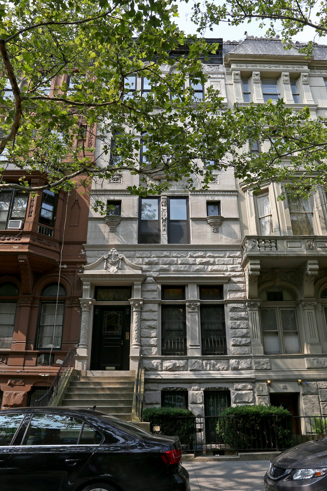 116 W 74th St in New York, NY - Foto de edificio - Building Photo