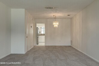302 Emerald Pl E in Satellite Beach, FL - Building Photo - Building Photo