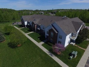 33A Grand Canyon Dr in Baraboo, WI - Building Photo - Building Photo