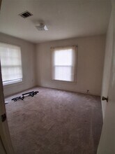 204 Holderrieth Blvd in Tomball, TX - Building Photo - Building Photo