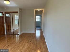 114 Phillips Ave in Magnolia, NJ - Building Photo - Building Photo