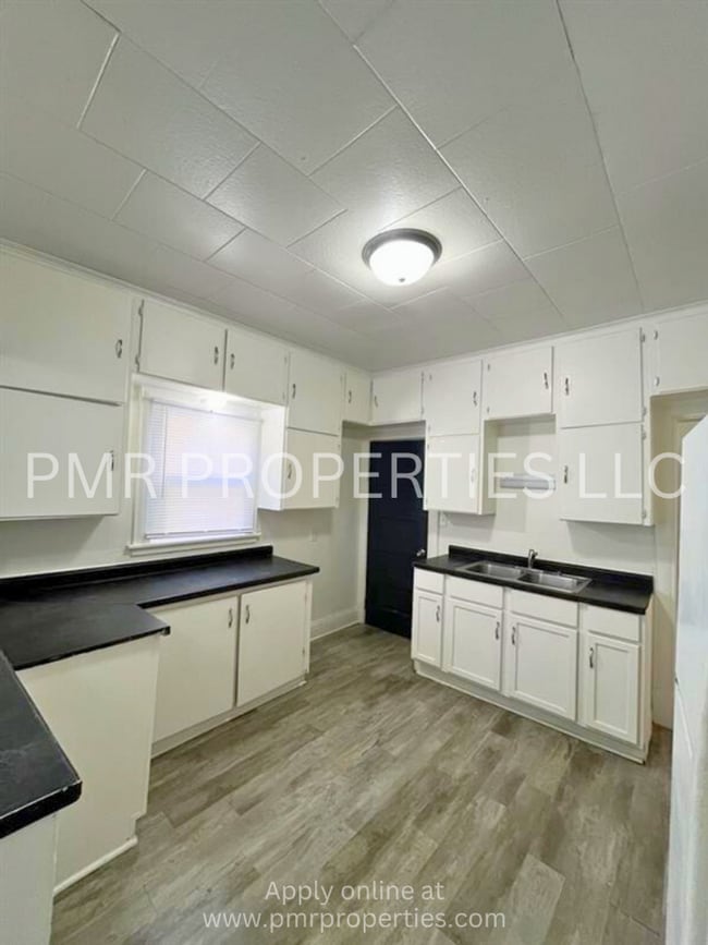 3918 N 17th St in Omaha, NE - Building Photo - Building Photo