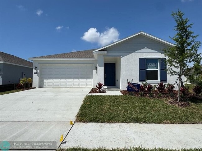 2704 PIONEER Trl in Eagle Lake, FL - Building Photo - Building Photo