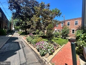 708 Medina St in Philadelphia, PA - Building Photo - Building Photo