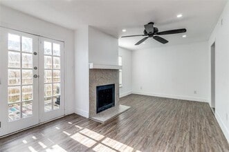 4618 San Jacinto St in Dallas, TX - Building Photo - Building Photo