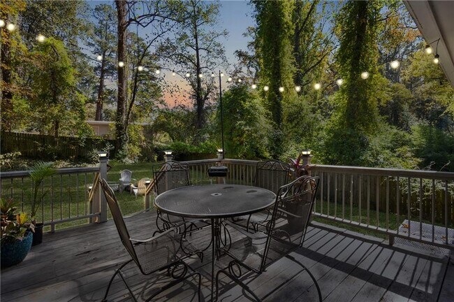 1290 Glen Forest Way in Decatur, GA - Building Photo - Building Photo