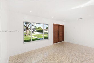 6030 SW 109th Ct in Miami, FL - Building Photo - Building Photo