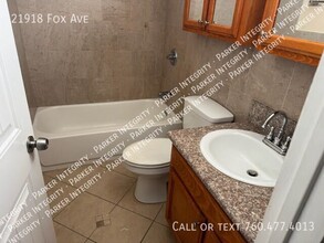 21918 Fox Ave in Apple Valley, CA - Building Photo - Building Photo