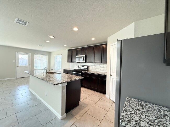 property at 3339 Zephyr Park Ln