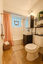 938 Ontario St in Oak Park, IL - Building Photo - Building Photo