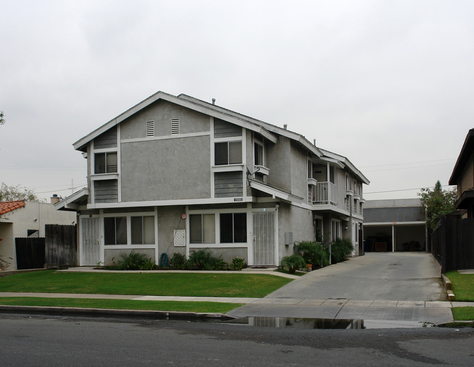 14882 Adams St in Midway City, CA - Building Photo