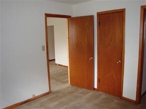 932 Nordale Ave in Dayton, OH - Foto de edificio - Building Photo