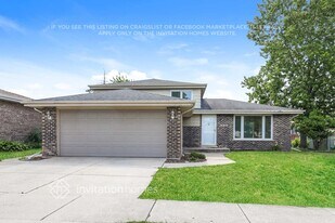 16416 84th Ave in Tinley Park, IL - Building Photo