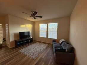 8081 Elk River Vw in Fountain, CO - Foto de edificio - Building Photo