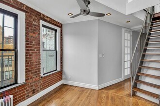 416 E 13th St in New York, NY - Building Photo - Building Photo