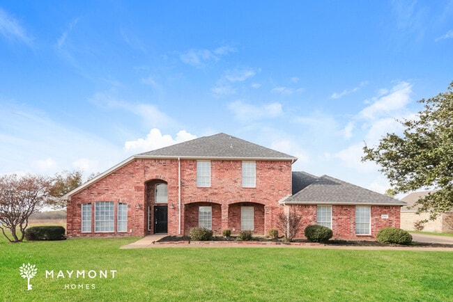 property at 1161 Masters Dr