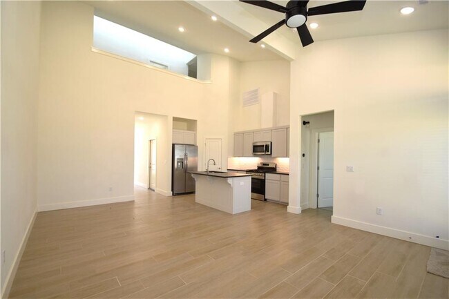 460 Azurite Rd in Centerton, AR - Building Photo - Building Photo