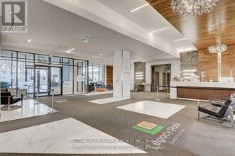 7890 Bathurst St in Vaughan, ON - Building Photo - Building Photo