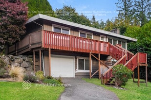 23042 16th Ave S in Des Moines, WA - Building Photo