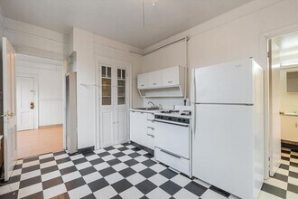 1518 SW Jefferson St in Portland, OR - Building Photo - Building Photo