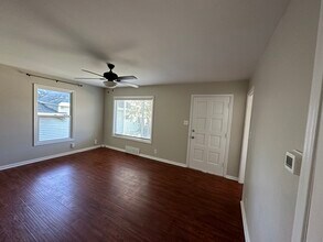 1463 W Arapahoe Ave in Salt Lake City, UT - Foto de edificio - Building Photo