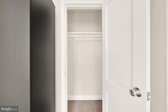 1110 Savannah St SE in Washington, DC - Building Photo - Building Photo