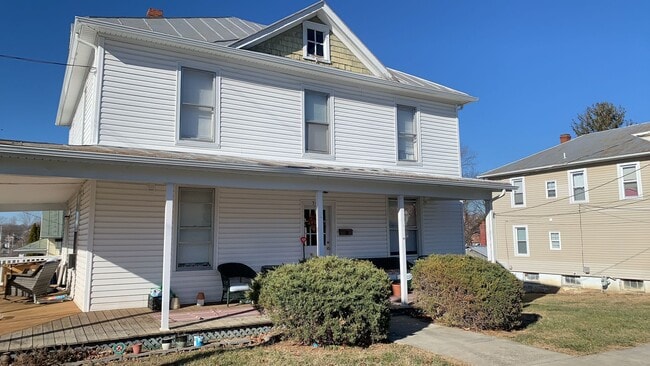 property at 309 Chicago Ave