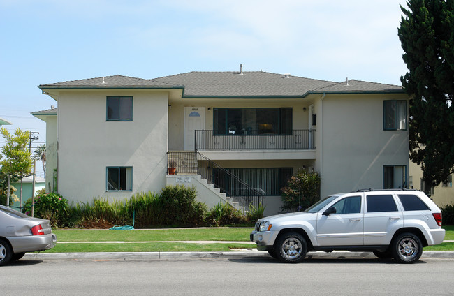 3012-3022 Luna Dr in Ventura, CA - Building Photo - Building Photo