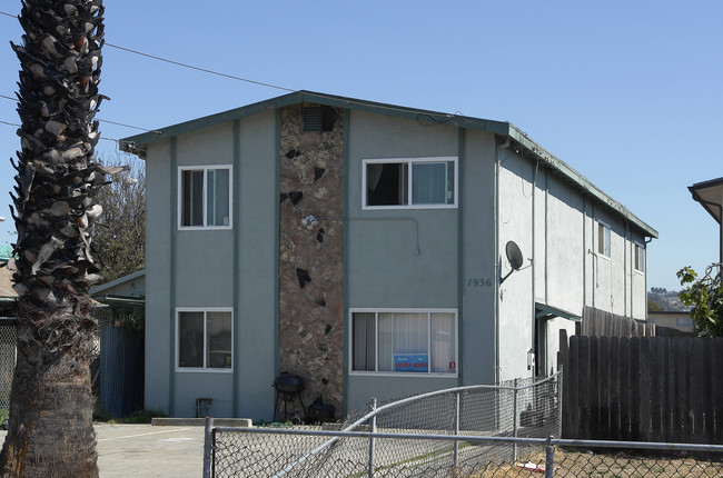 1936 22nd St in San Pablo, CA - Foto de edificio - Building Photo