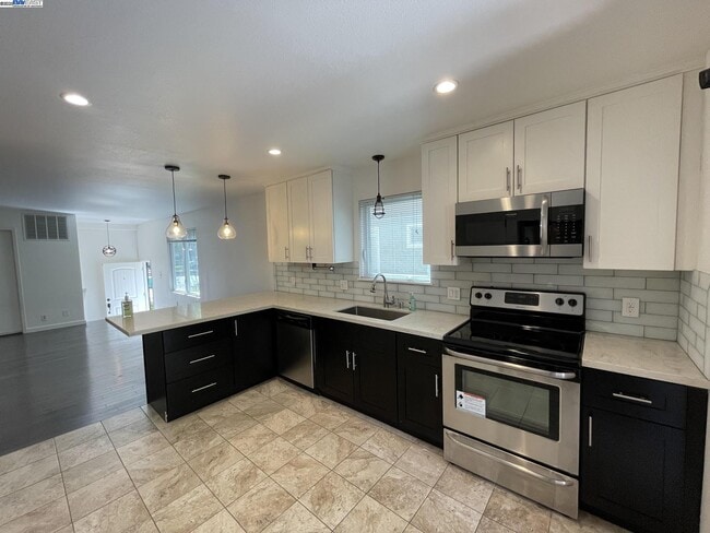 property at 810 14th St