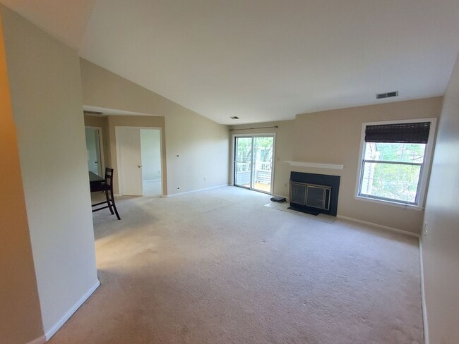 104 Olympic Ct in Princeton, NJ - Building Photo - Building Photo