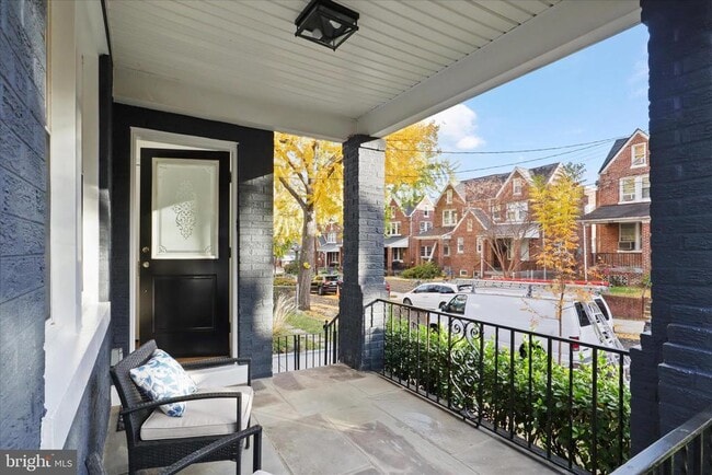 521 Quintana Pl NW in Washington, DC - Building Photo - Building Photo