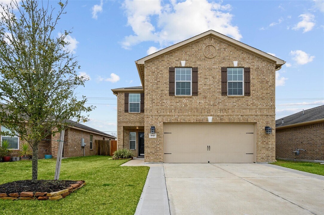 1843 Garnet Breeze Dr in Rosharon, TX - Building Photo