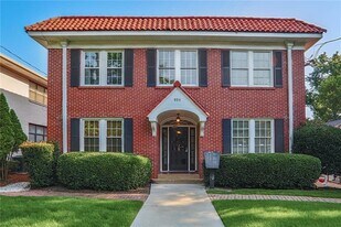 824 Greenwood Ave NE in Atlanta, GA - Building Photo