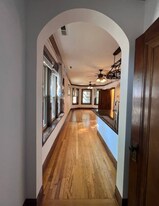 4305 N Richmond St in Chicago, IL - Building Photo