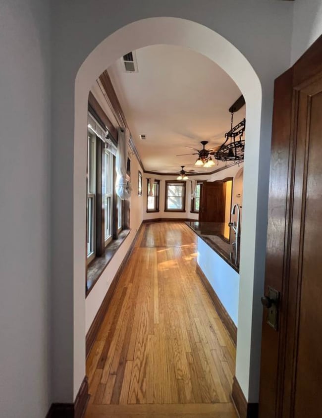 property at 4305 N Richmond St