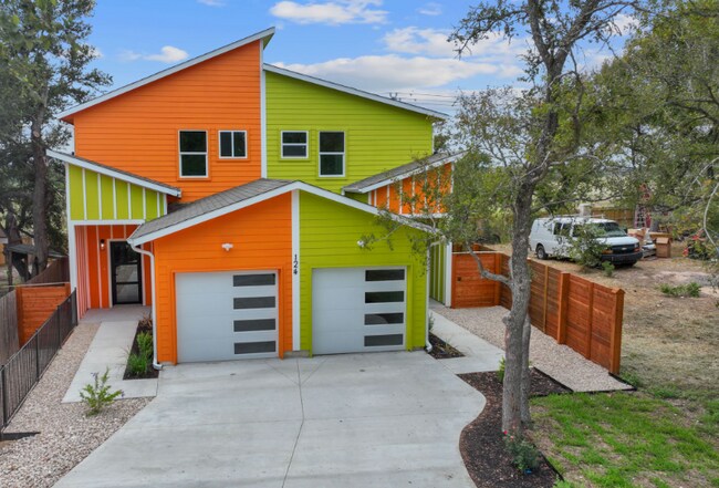 124 S Mockingbird Cir-Unit -B in Cedar Creek, TX - Building Photo - Building Photo