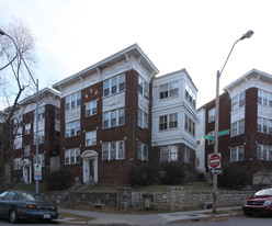 1319-1321 Valentine Rd Apartments