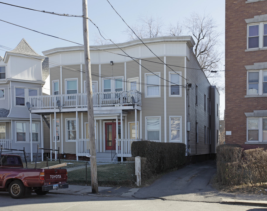 154 Myrtle Ave in Stamford, CT - Building Photo