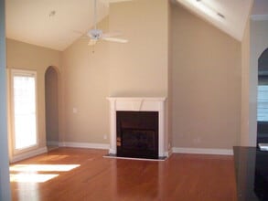 221 Khaki Ct in Aiken, SC - Building Photo - Building Photo