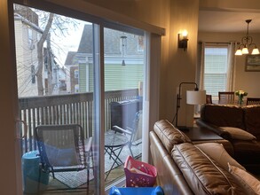 17 Middle St, Unit 3 in Boston, MA - Building Photo - Building Photo