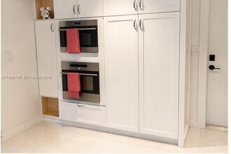 1760 NE 139th St in North Miami, FL - Building Photo - Building Photo