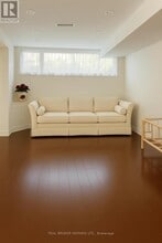 95 Porchester Dr in Toronto, ON - Building Photo - Building Photo
