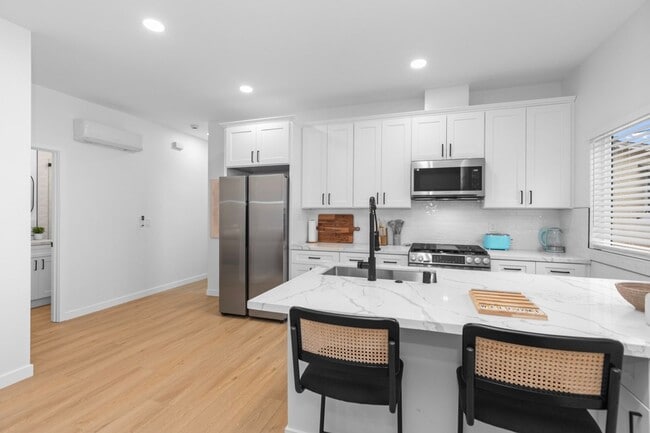 5189 Alumni Pl in San Diego, CA - Building Photo - Building Photo