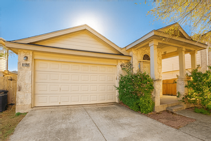 11034 Arabian Palm in San Antonio, TX - Building Photo