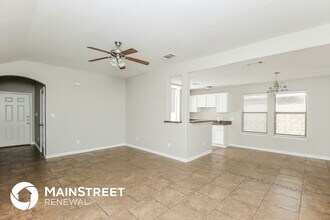 3413 Heatherbend St in Fort Worth, TX - Foto de edificio - Building Photo